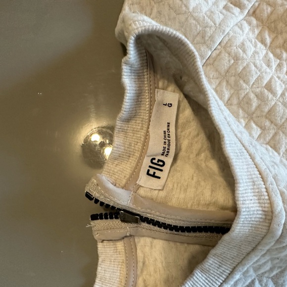 Fig sweater - Picture 1 of 3